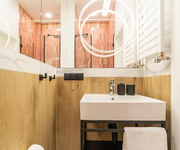 Riva By Oneapartments Lägenhet *