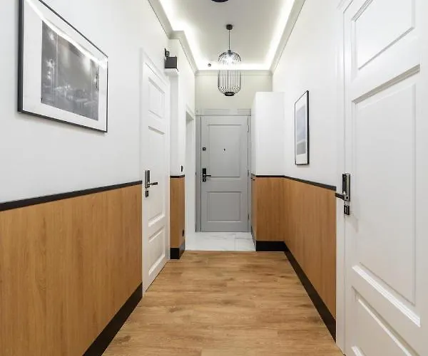 Lägenhet Riva By Oneapartments *