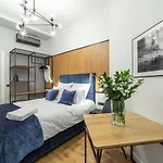 Riva By Oneapartments *