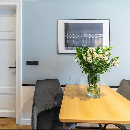 Riva By Oneapartments アパート *