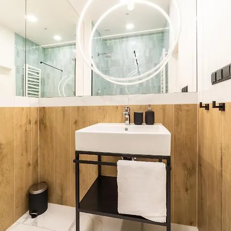 公寓 Riva By Oneapartments